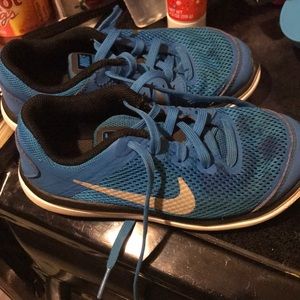 Nike’s boys size 12